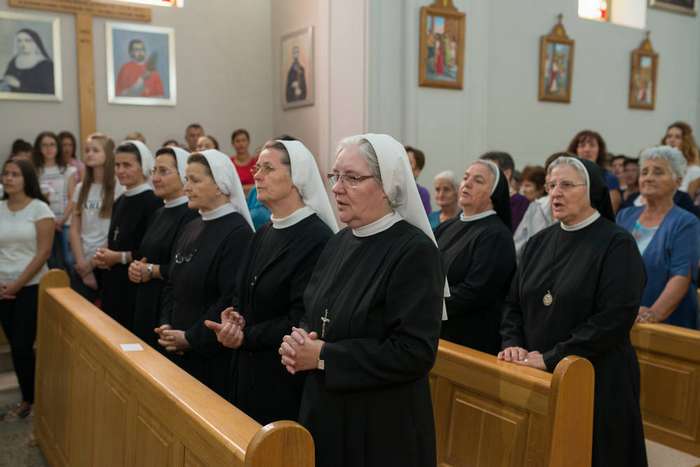 ZLATNI JUBILEJ SESTARA MILOSRDNICA U STOCU 2017. (1967.-2017.) ZLATNI JUBILEJ SESTARA MILOSRDNICA U STOCU 2017. (1967.-2017.)