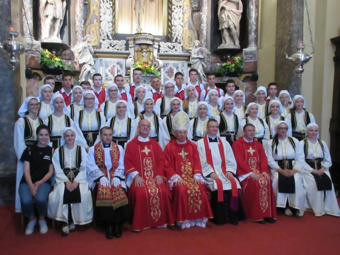 Stočani u posjeti Riječkoj nadbiskupiji i nadbiskupu mons. Ivanu Devčiću 2017.