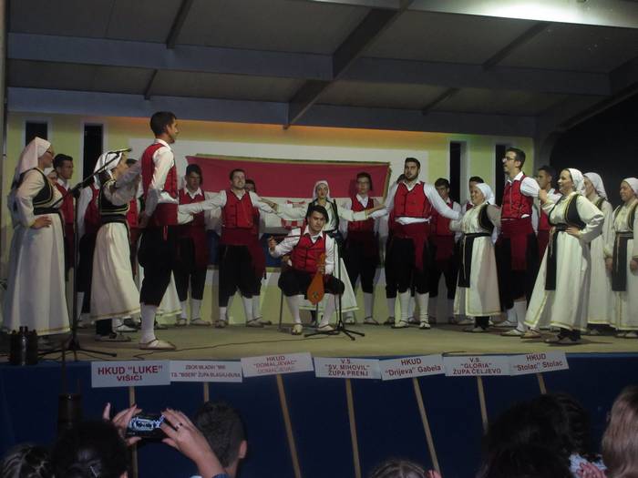 HKUD „STOLAC“ nastupilo na „Večeri folklora“ u Čeljevu 2018.