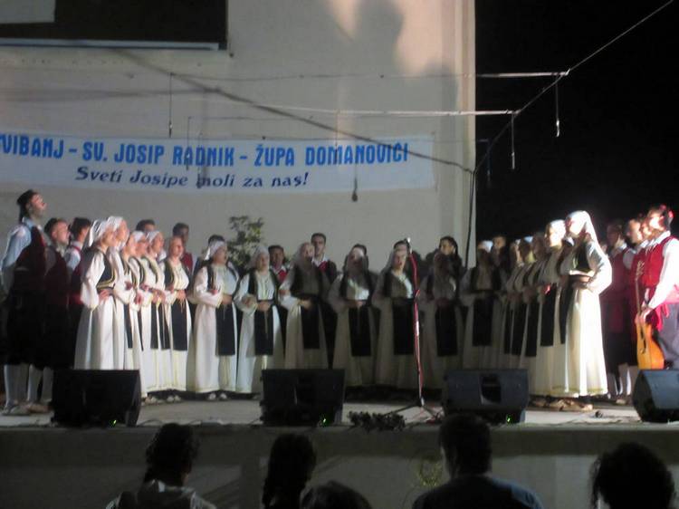 HKUD „STOLAC“ nastupilo na „Večeri folklora“ na Domanovićima 2018.
