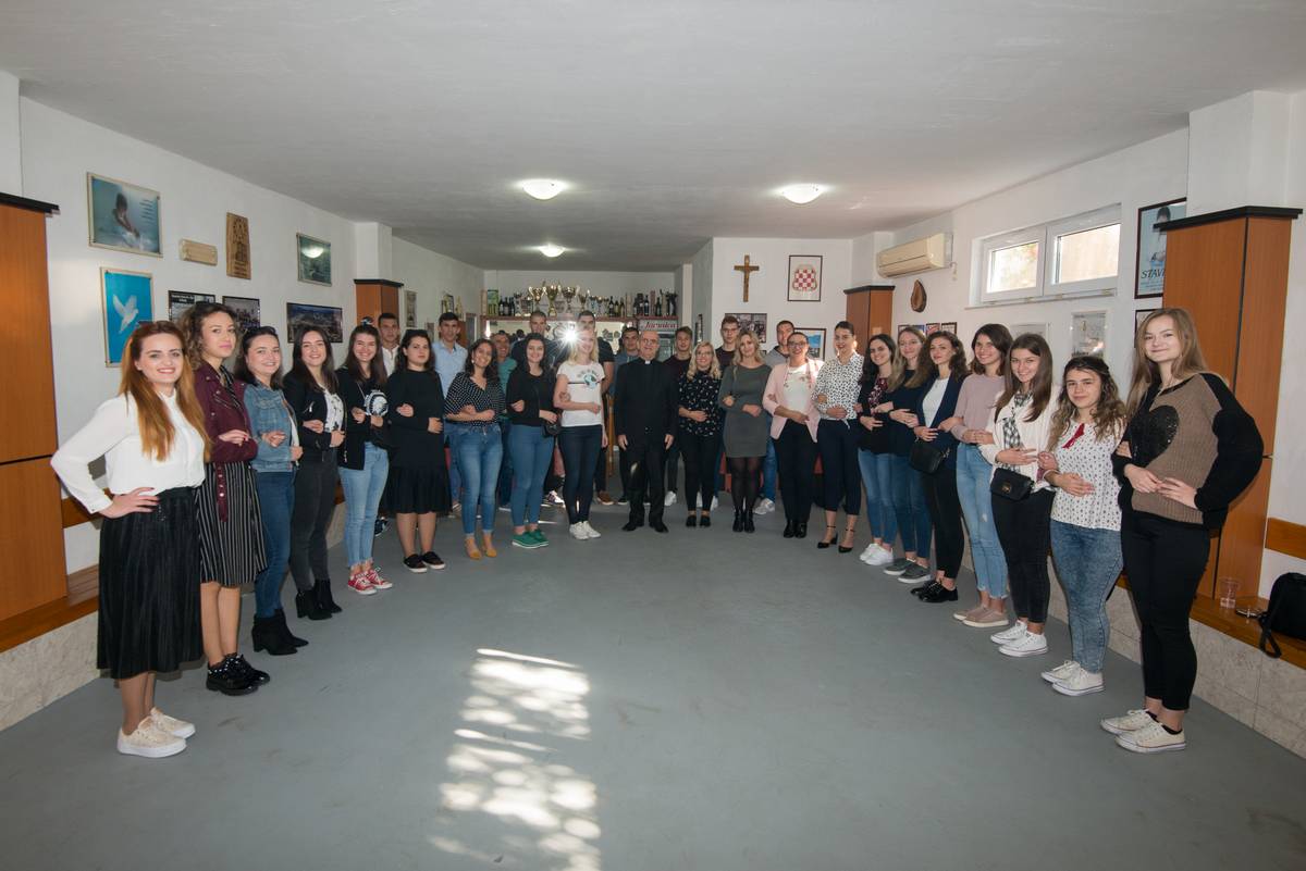HKUD „Stolac“ u nedjelju, 20. listopada 2019. proslavilo 17.-tu obljetnicu svoga postojanja i djelovanja