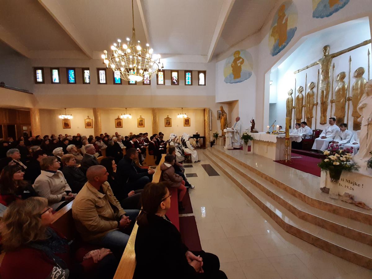 Stočani u posjeti Karlovcu, 4. i 5. svibnja 2019. Stočani u posjeti Karlovcu, 4. i 5. svibnja 2019.
